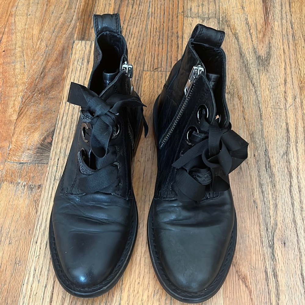 Zadig & Voltaire Black Lace-Up Leather Ankle Boots